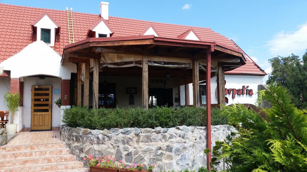 Hotel Carpatia Братислава Екстер'єр фото